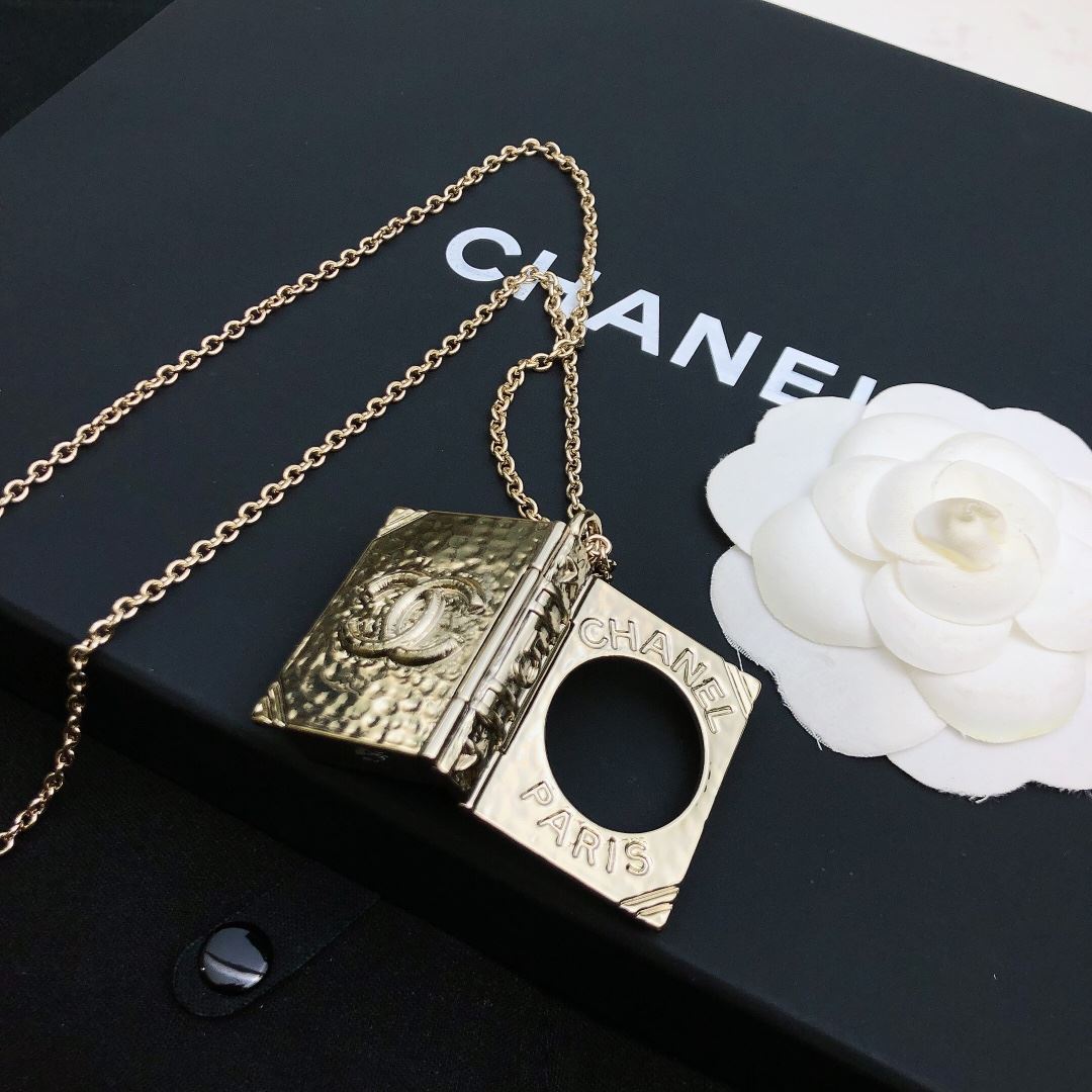 Chanel Necklaces